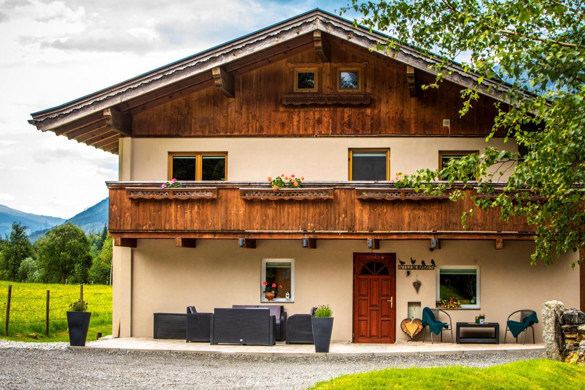 Mountain Lodge Нойкирхен-ам-Гросфенедигер Экстерьер фото